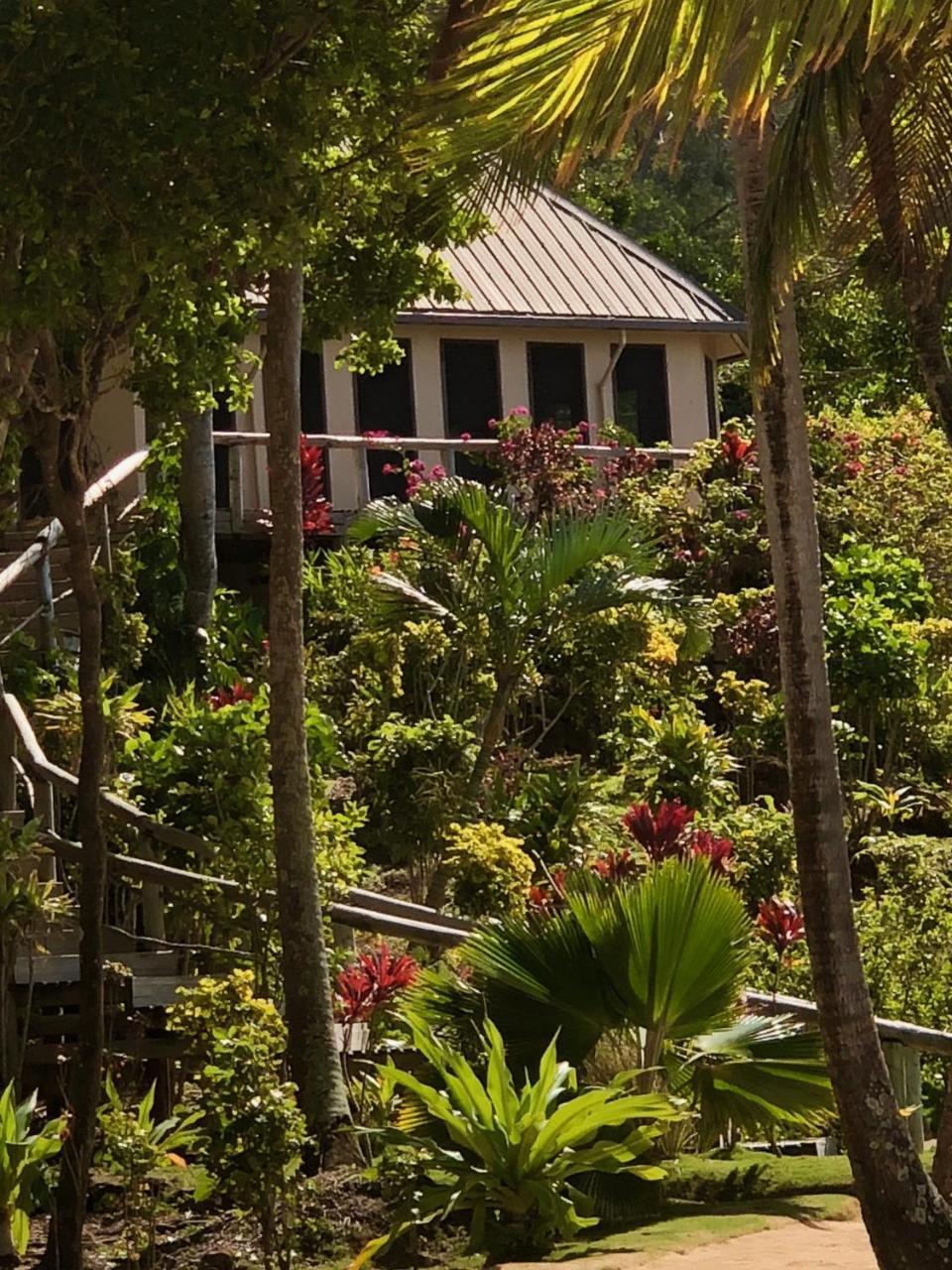 Oneta Resort Naqarawalu エクステリア 写真